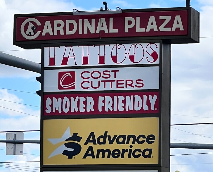 1698 S Raccoon Rd, Youngstown, OH à louer - Photo du bâtiment - Image 2 de 13