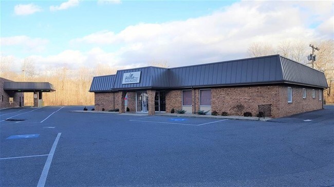 Plus de détails pour Churchville Market Place – à vendre, Churchville, VA