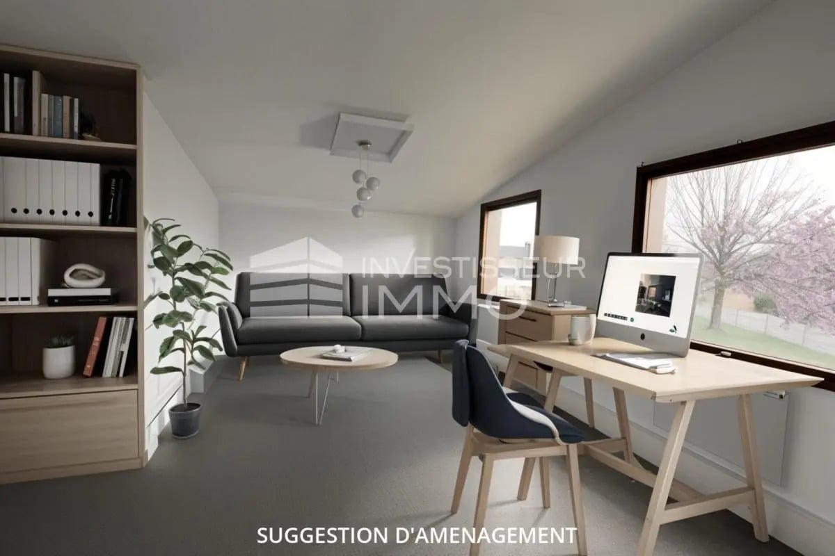 Office in Sainte-Geneviève-des-Bois for lease Building Photo- Image 1 of 4