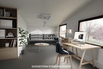 Office in Sainte-Geneviève-des-Bois for lease Building Photo- Image 1 of 4