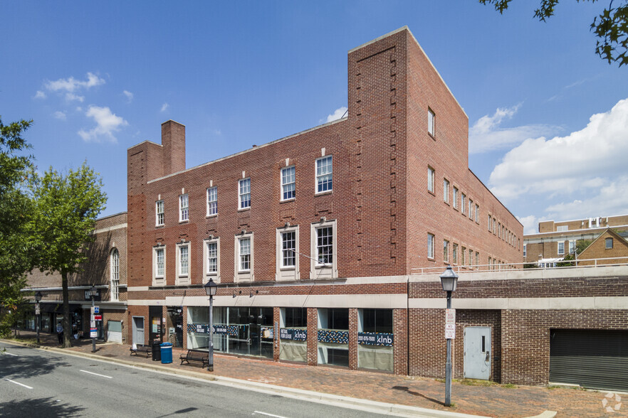 108-112 S Washington St, Alexandria, VA for lease - Building Photo - Image 1 of 3