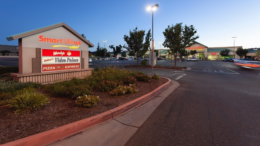 8200 El Camino Real, Atascadero, CA à vendre - Photo du bâtiment - Image 3 de 4