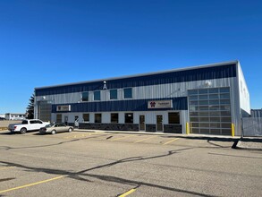 37 Burnt Basin St, Red Deer County, AB for lease Building Photo- Image 2 of 6