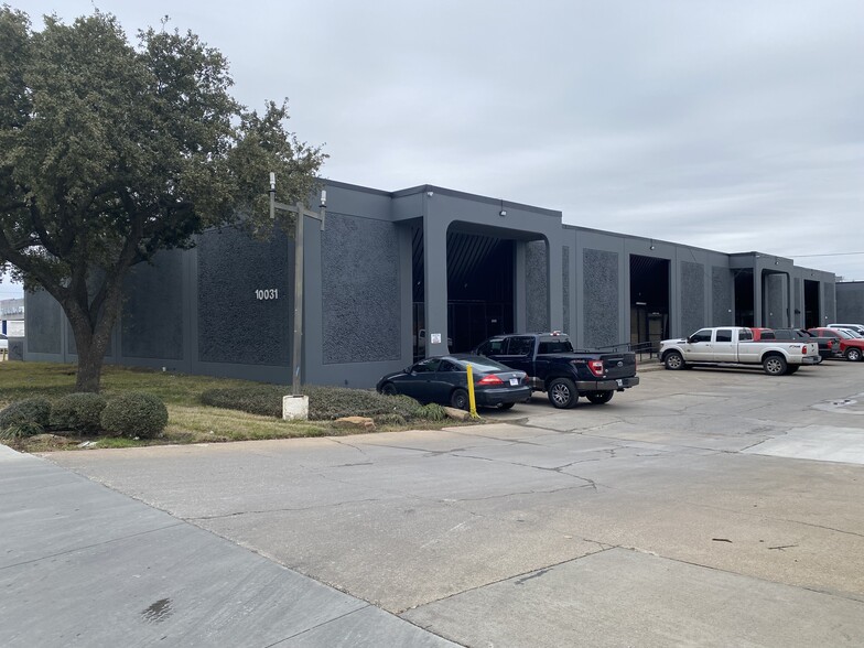 10031 Monroe Dr, Dallas, TX for sale - Building Photo - Image 1 of 1