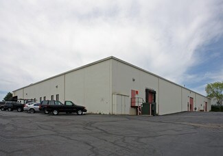 Plus de détails pour 105 E Parr Blvd, Reno, NV - Industriel à louer