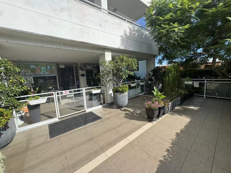 100 Tennyson Rd, Mortlake for lease - Building Photo - Image 1 of 2
