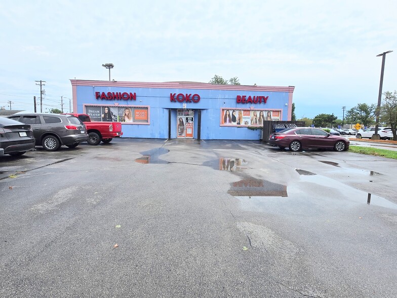 354 N Chicago St, Joliet, IL for sale - Building Photo - Image 2 of 19