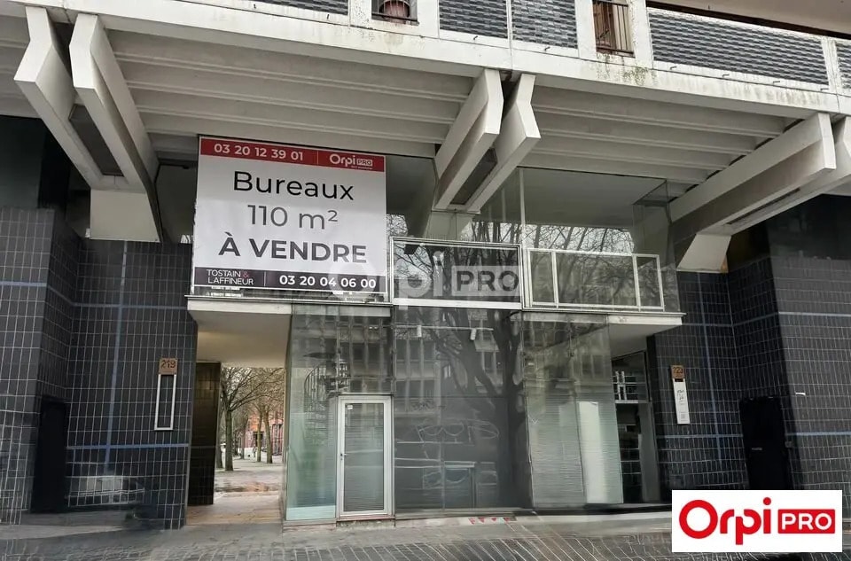 Office in Lille for sale Building Photo- Image 1 of 10