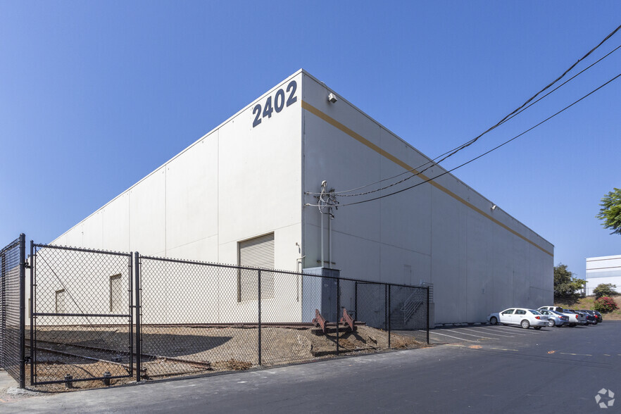 2402 Main St, Chula Vista, CA for lease - Building Photo - Image 3 of 4