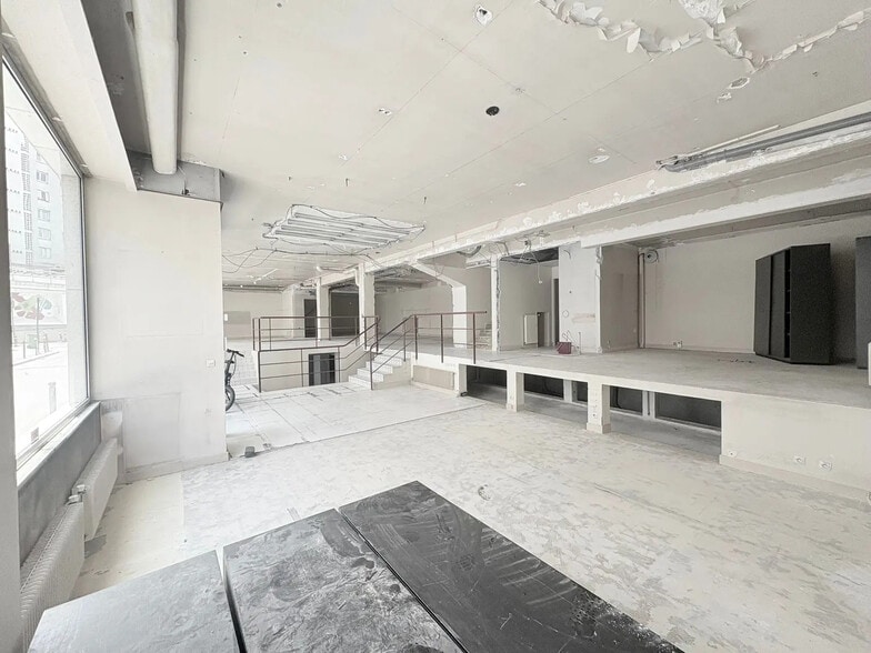 17 Rue Bessières, Paris à vendre - Photo intérieure - Image 2 de 4