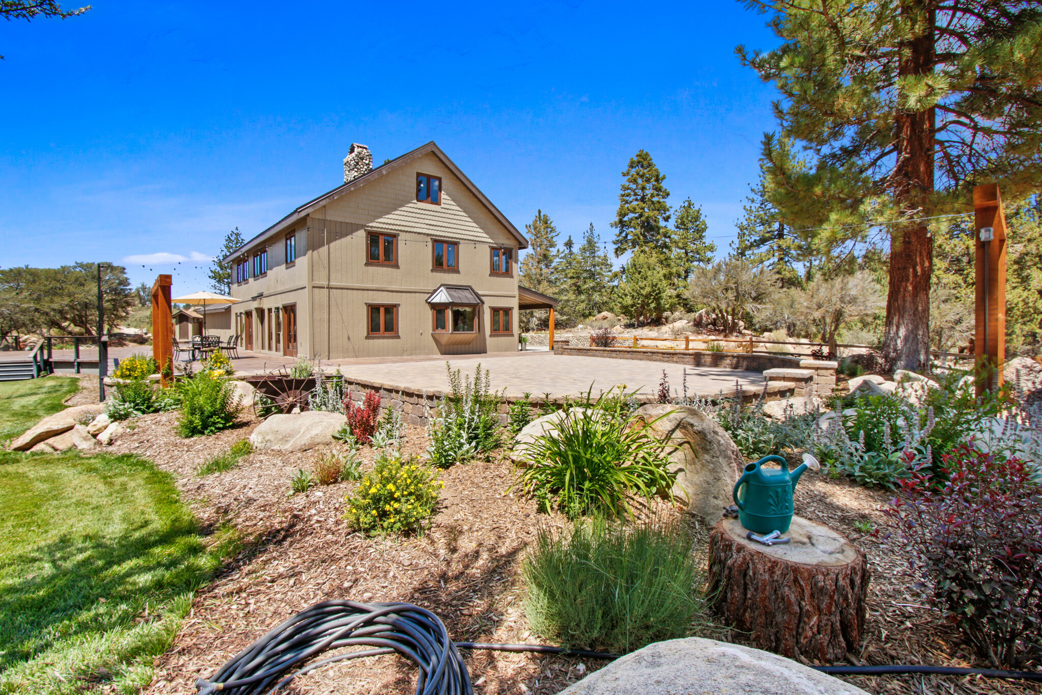 43630 Rainbow, Angelus Oaks, CA à vendre Photo principale- Image 1 de 1