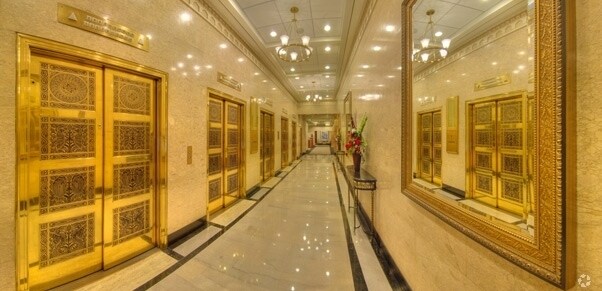 112 S Tryon St, Charlotte, NC à vendre - Photo intérieure - Image 3 de 35