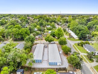 Plus de détails pour 1304 N T St, Pensacola, FL - Spécialité à vendre
