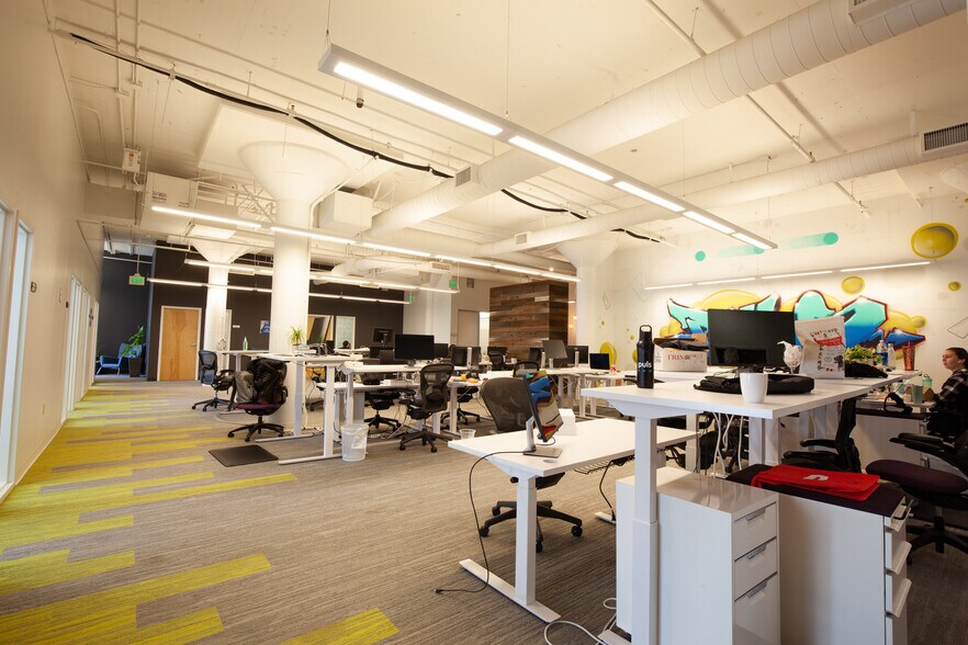 444-470 Spear St, San Francisco, CA à louer - Photo du bâtiment - Image 3 de 14