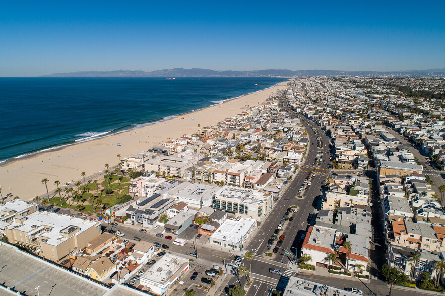 1401-1411 Hermosa Ave, Hermosa Beach, CA for lease - Aerial - Image 3 of 10