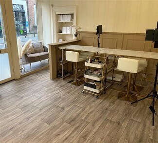 Plus de détails pour 5A Westmoreland St, Harrogate - Commerce de détail à louer