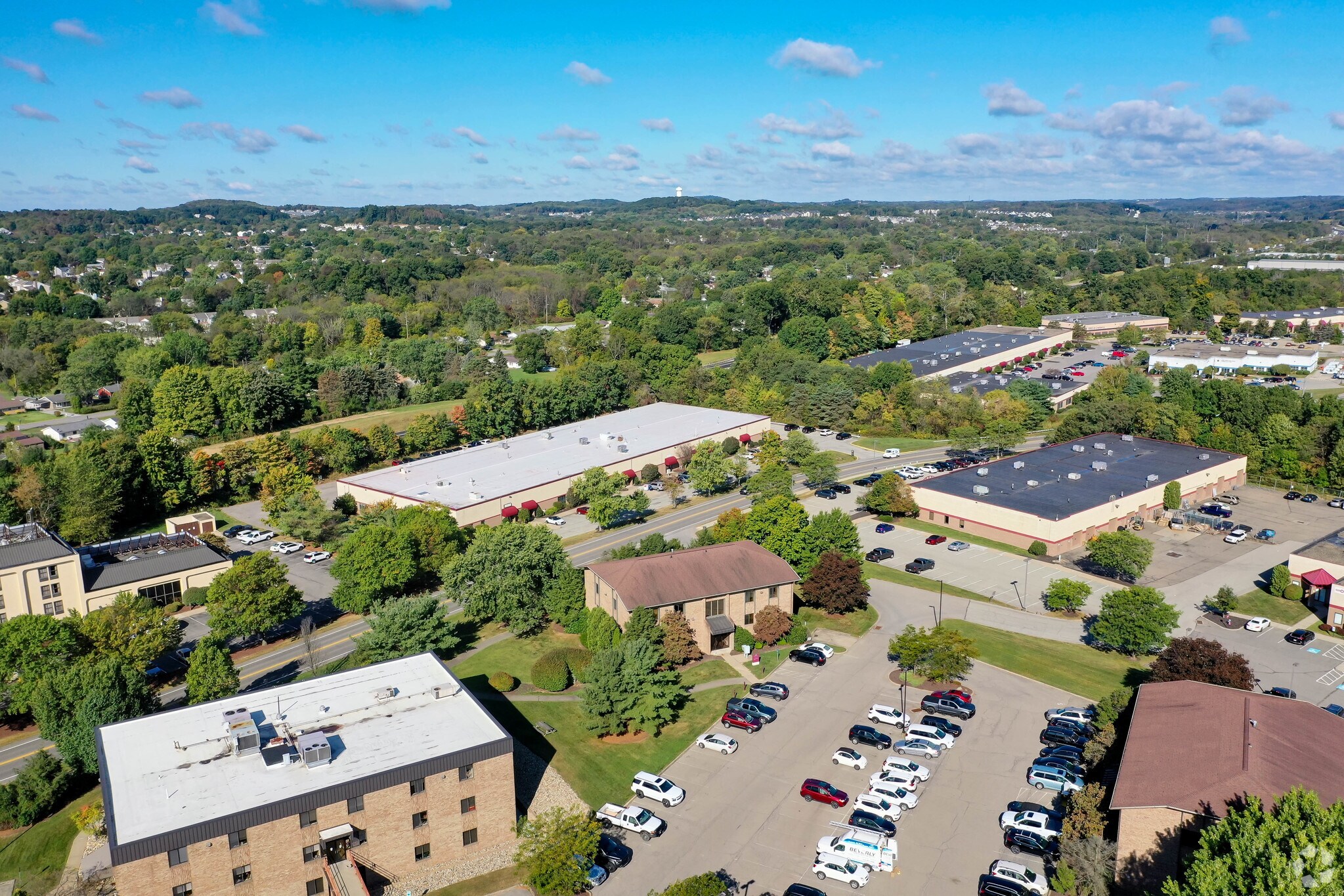 215 Executive Dr, Cranberry, PA à louer Aérien- Image 1 de 2