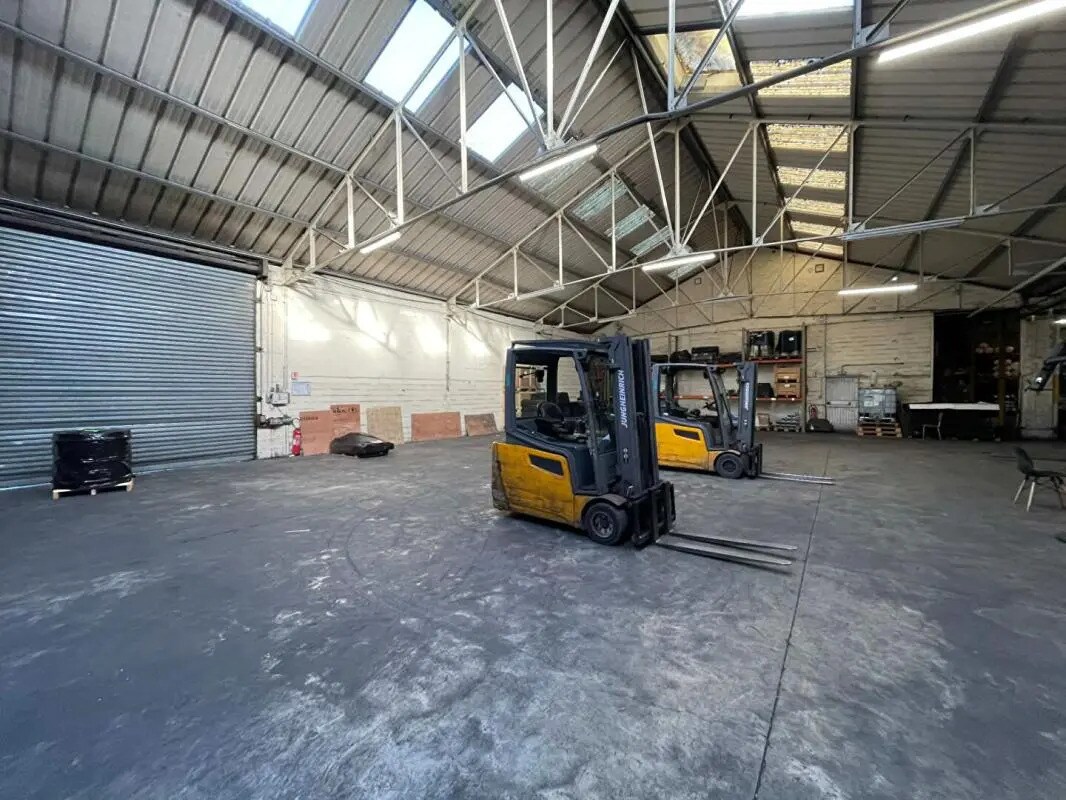 Industrial in Verberie for sale Interior Photo- Image 1 of 3