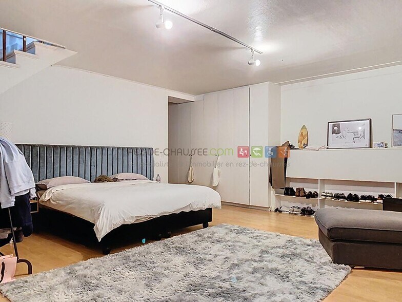 Bureau dans Paris à vendre - Photo du bâtiment - Image 3 de 7
