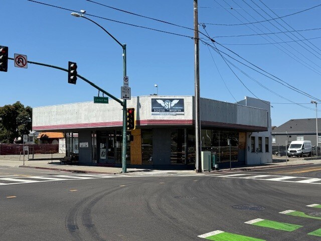 1825 Park St, Alameda, CA for sale - Building Photo - Image 2 of 9