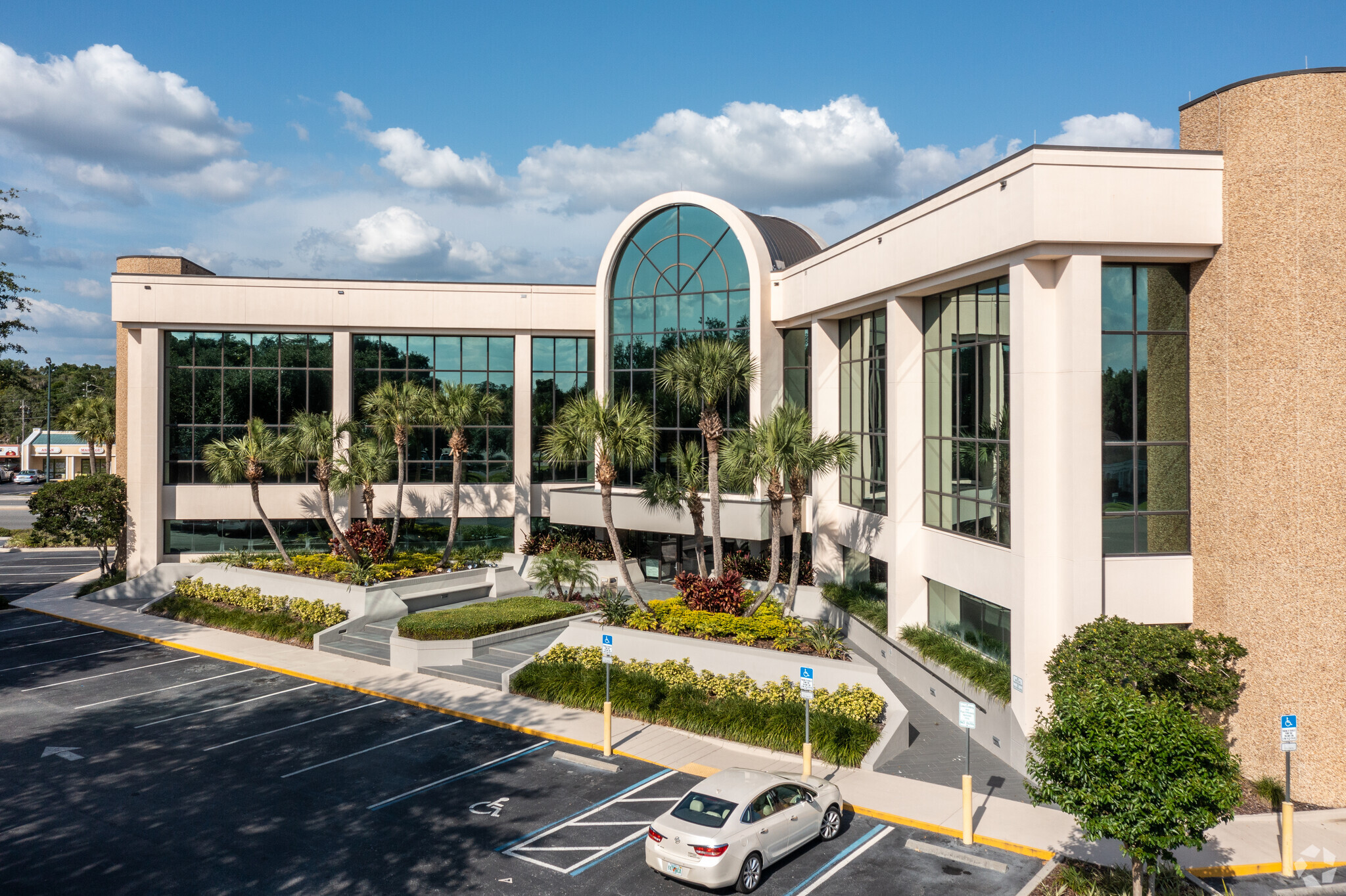 1300 Citizens Blvd, Leesburg, FL for sale Building Photo- Image 1 of 1