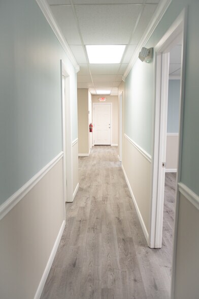 565 Harrison Ave, Panama City, FL à louer - Photo du bâtiment - Image 3 de 13