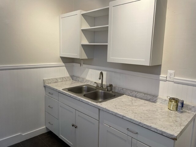 1228 N Corona St, Denver, CO à vendre - Photo intérieure - Image 3 de 6