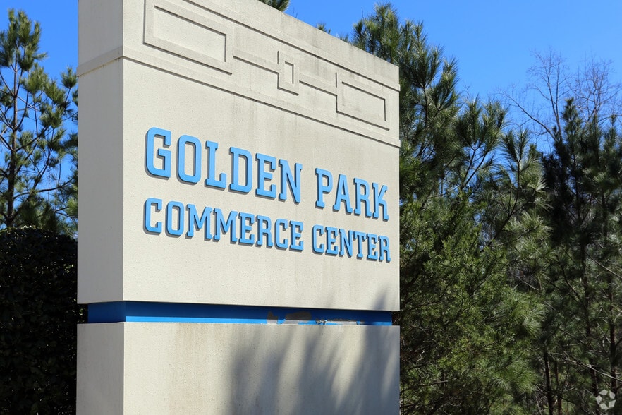 4960 Golden Pky, Buford, GA for lease - Building Photo - Image 2 of 5