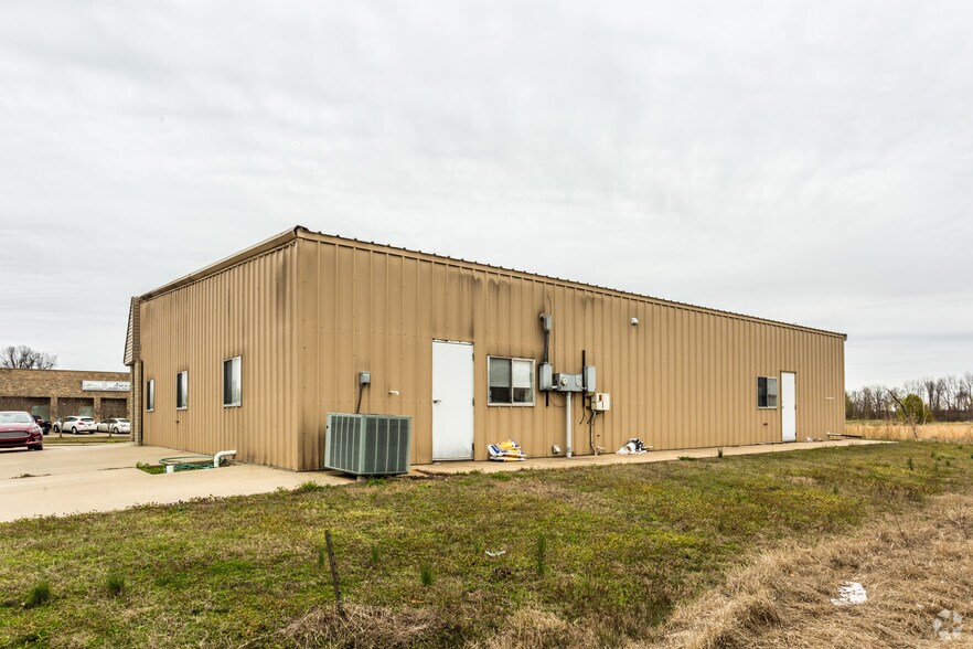 3013 Turman Dr, Jonesboro, AR à vendre - Photo du bâtiment - Image 2 de 3