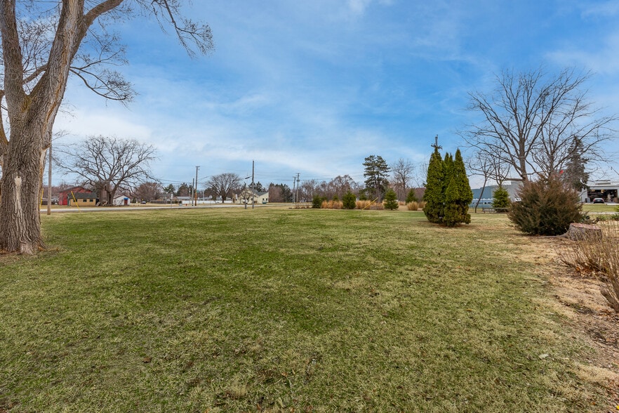 23625 W Main St, Plainfield, IL for sale - Building Photo - Image 3 of 8