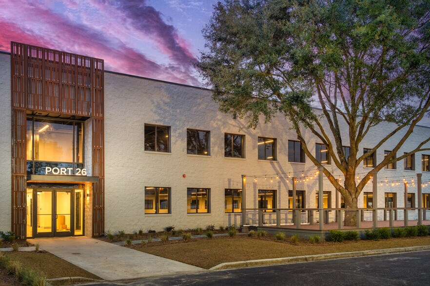 Port 26 | 2155 Eagle Drive, North Charleston, SC à louer - Photo du bâtiment - Image 2 de 42