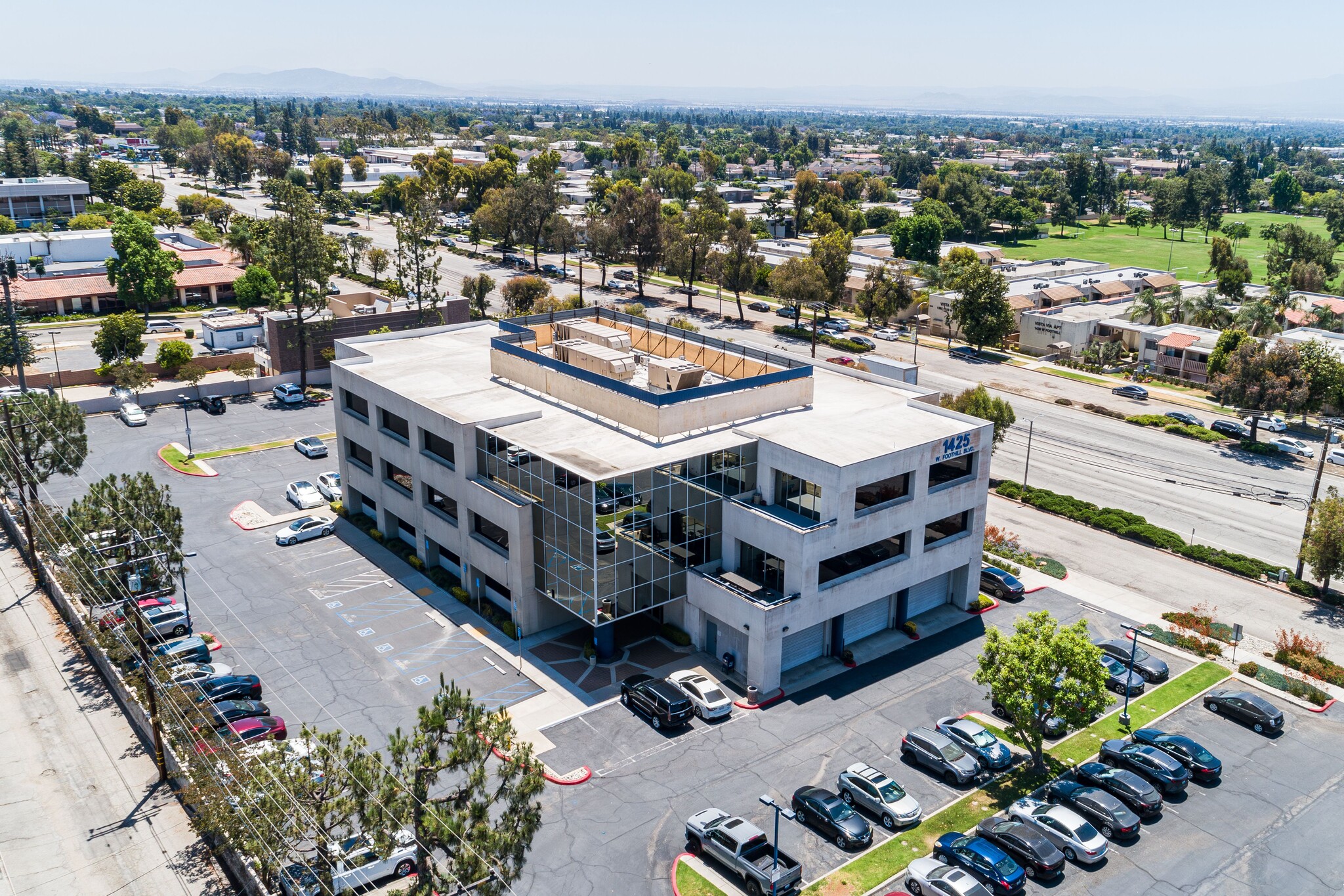 1425 W Foothill Blvd, Upland, CA for lease Building Photo- Image 1 of 22