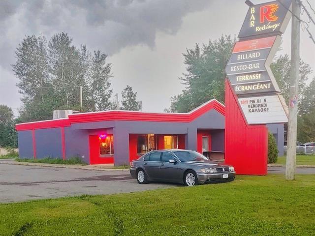 1811 Boul Pie-XI N, Québec, QC à vendre - Photo du bâtiment - Image 1 de 1