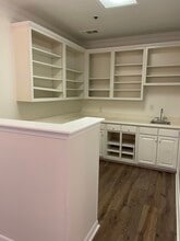 3221 S Cherokee Ln, Woodstock, GA for lease Interior Photo- Image 1 of 1
