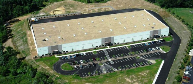More details for 250 W Kensinger Dr, Cranberry Township, PA - Industrial for Lease