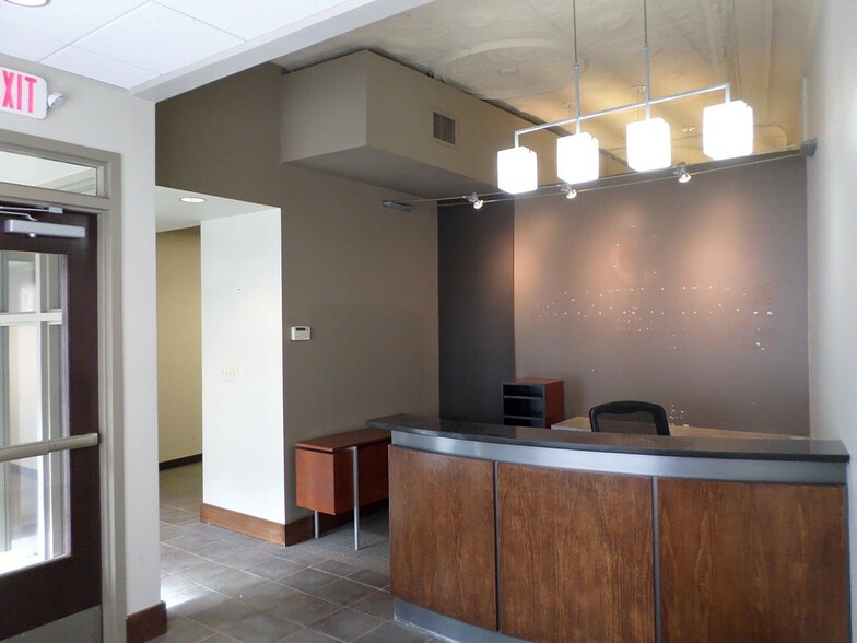 123 N Main Ave, Scranton, PA à vendre - Photo intérieure - Image 3 de 28
