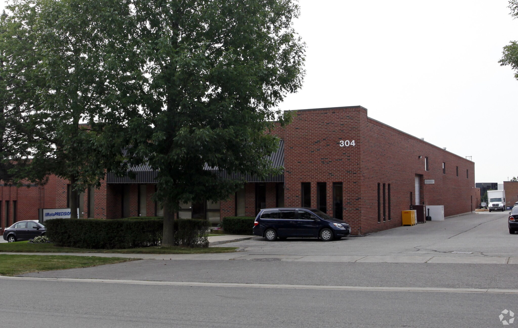 304 Watline Ave, Mississauga, ON for sale Primary Photo- Image 1 of 1