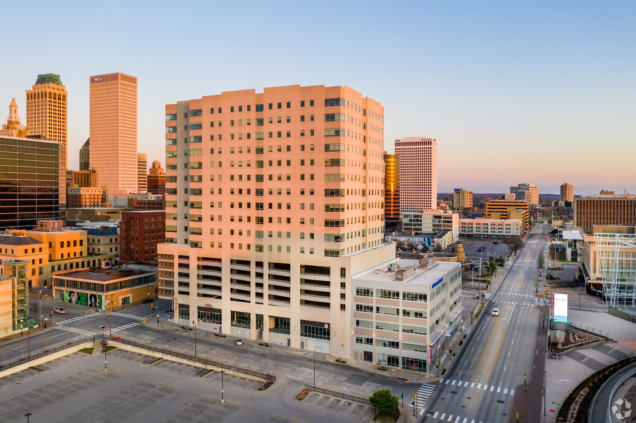 202 S Cheyenne Ave, Tulsa, OK for lease Building Photo- Image 1 of 67