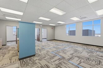 201 W Park Dr, Grand Junction, CO à louer Photo intérieure- Image 2 de 25