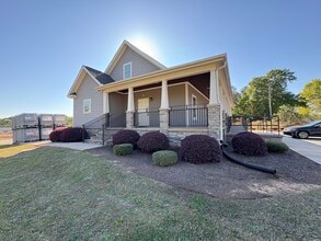 3570 Abbeville Hwy, Anderson, SC for lease Interior Photo- Image 2 of 8