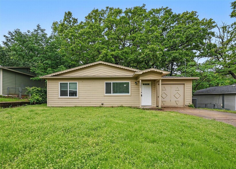 1201 Park Dr, Denison, TX for sale - Primary Photo - Image 1 of 1