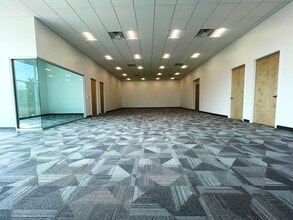 16200 Ben Hill Griffin Pky, Fort Myers, FL à louer Photo intérieure- Image 2 de 6