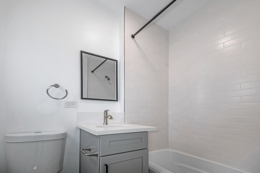 1217 9th St, Santa Monica, CA à vendre - Photo intérieure - Image 3 de 7