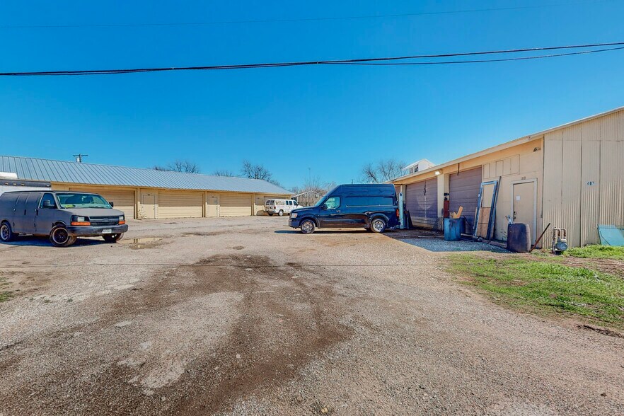 407 N New Mexico St, Celina, TX à louer - Photo du bâtiment - Image 2 de 40