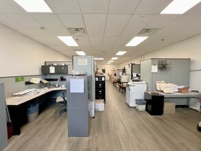 204 Red Rd, McMinnville, TN for sale Interior Photo- Image 1 of 2