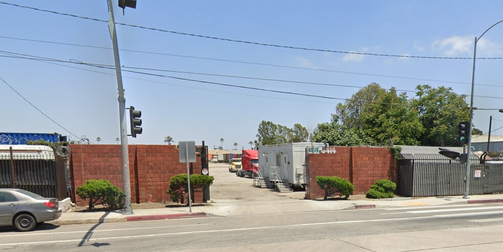 15414 S Figueroa St, Gardena, CA for lease - Primary Photo - Image 1 of 4