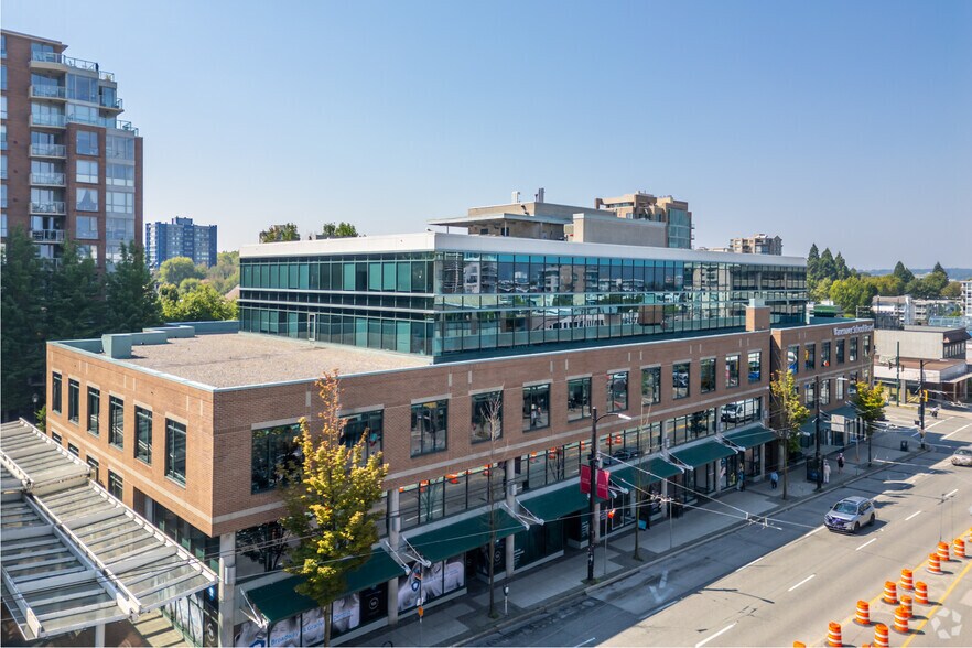 1580-1598 W Broadway, Vancouver, BC for lease - Building Photo - Image 2 of 3
