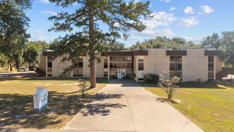 400 Prather St, Jacksonville, TX for sale - Primary Photo - Image 1 of 1