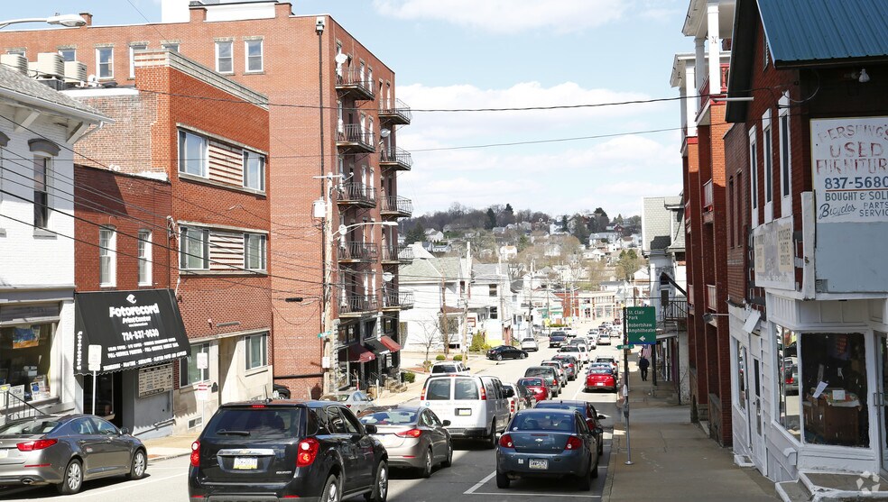 101-105 E Pittsburgh St, Greensburg, PA à vendre - Photo du bâtiment - Image 3 de 42