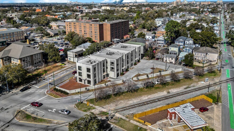Habersham and 37th Street, Savannah, GA à louer - Photo du bâtiment - Image 2 de 20